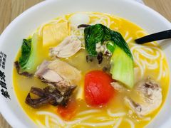 -蒙自源米线大王(花园城商场店)