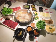 -左庭右院鲜牛肉火锅(浦江欢乐颂店)