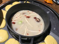 -三人行骨头王火锅(长寿店)