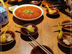 -先启半步颠小酒馆(白麓里店)
