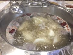 -粤潮牛肉火锅店(江南大道店)