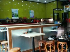 -龙记桂林米粉(财满街店)