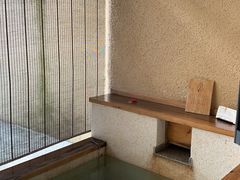 -乐领拈花溪·林涧食韵