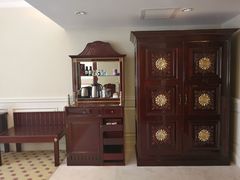 -深圳富苑皇冠假日套房酒店