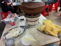 -威邵鸡煲(西华路总店)