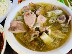 -汤锅大王(新平曹苏黄牛汤锅有限公司)