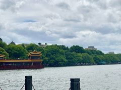-李犟大爆鳝面·手工蟹黄包(湖滨西湖店)