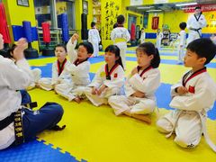 -哈喽实战跆拳道·跳绳·体能(慈云寺馆)