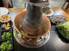 -常赢三兄弟·清真涮肉·清真炒菜(朝阳新城店)