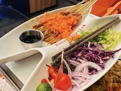 -威记烧嘢·南宁烧烤·超级生牛(绿地店)