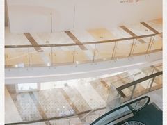 -银泰百货(厦门国贸中心店)