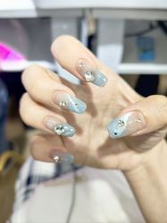 -晨·艺美甲美睫