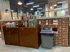 -憨铁匠老火锅(龙岗万科里店)