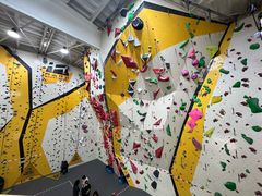 -问山MountQuest攀岩馆