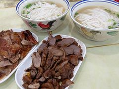 -香辉食馆(新兴路店)