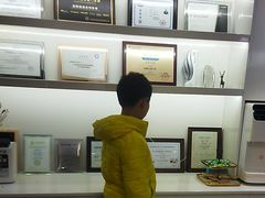-美酷口腔牙齿矫正(江桥万达店)