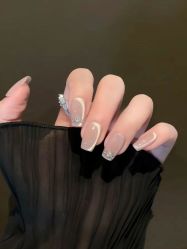 -悦指间美甲美睫