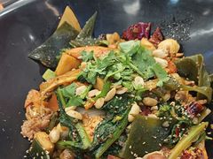 -醉人椒麻辣香锅(王府井喜悦店)