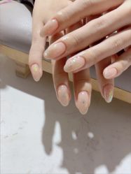 -瞧·享轻奢美甲美睫