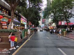 -八一好吃街·高品美食广场