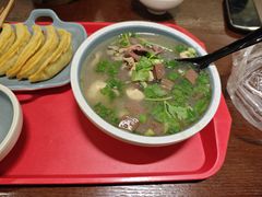 -老新隆牛肉锅贴(新街口店)