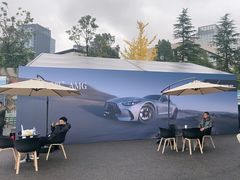 -贵州贵星奔驰4S店(观山湖店)