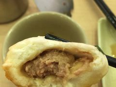 爆汁的生煎包-百家鸡味馆(清泰店)