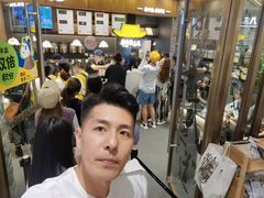-茶颜悦色(金茂览秀城LG层外街店)