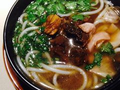 花溪牛肉粉-黔香阁·味(花木店)