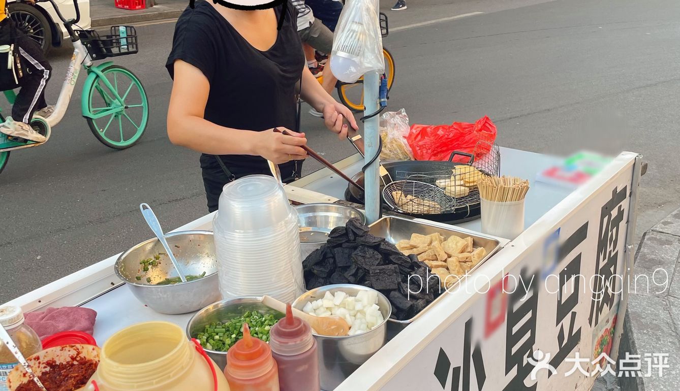 小吃｜我愿称之为西关臭豆腐的queen🤩
