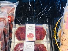 -皇冠幸福里动物奶油生日蛋糕(万达店)