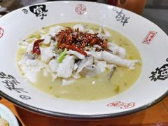 酸菜鲈鱼-湘江红·湖南招牌菜(莲花南路店)