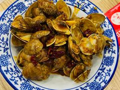 -江城燕子大排档(江汉路步行街店)