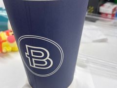 -巴黎贝甜(大宁国际商业广场店)