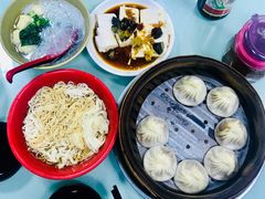 -食惠里小笼包面馆(越秀店)