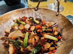 -呷湘厨·鱼汤捞饭·剁椒鱼头·辣椒炒肉(国家会展中心店)