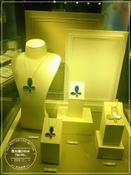 -周大福CHOW TAI FOOK(宝山苏宁易购店)