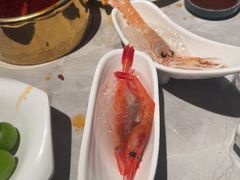 -雍容荟帝王蟹活龙虾展台自助(IFS黑金店)