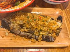 -冶建镜子·老南昌大排档·江西虾王(总店)