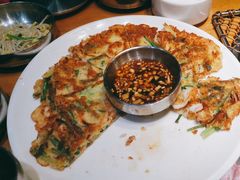 -老炉家木炭烤肉(长江国际店)