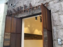 门面-Vanilla Specialty Coffee(八大关店)