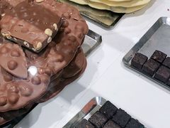 -VENCHI 闻绮(北京国贸商城店)