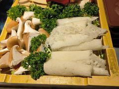 -慢丽江·云南野生菌土鸡锅(付家庄店)