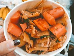 -许西美食一条街