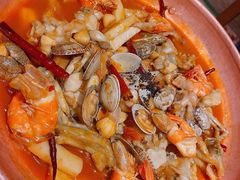 牛肝菌牛蛙霸王锅-云海肴·汽锅鸡·云南菜(美罗城店)