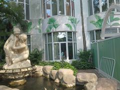 -金庭庄园酒店-停车场