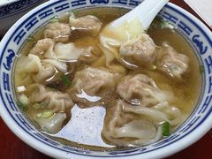 里脊肉小馄饨-古徽州馄饨店(宝安路店)