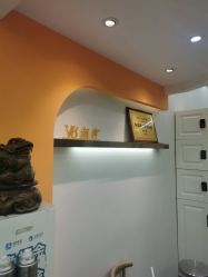 -V8潮牌·接发烫染连锁