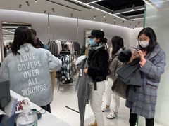 -ZARA(大上海时代广场店)