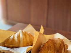 可颂包烧卖-不正咖啡(万达尊店)